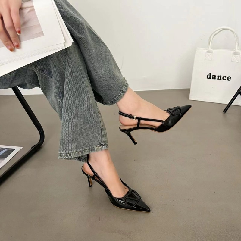 2026-new-summer-elegant-high-heel-shoes-french-thin-heel-pointed-toe-one-strap-beautiful-open-toe-sandals-nude-color-womens-shoes_1 2026 New Summer Elegant High Heel Shoes French Thin Heel Pointed Toe One-Strap Beautiful Open Toe Sandals Nude Color Women's Shoes