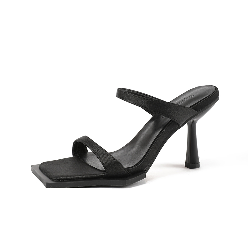 stunning-niche-black-high-heel-sandals-with-one-strap-design_4 Stunning! Niche Black High Heel Sandals with One-Strap Design